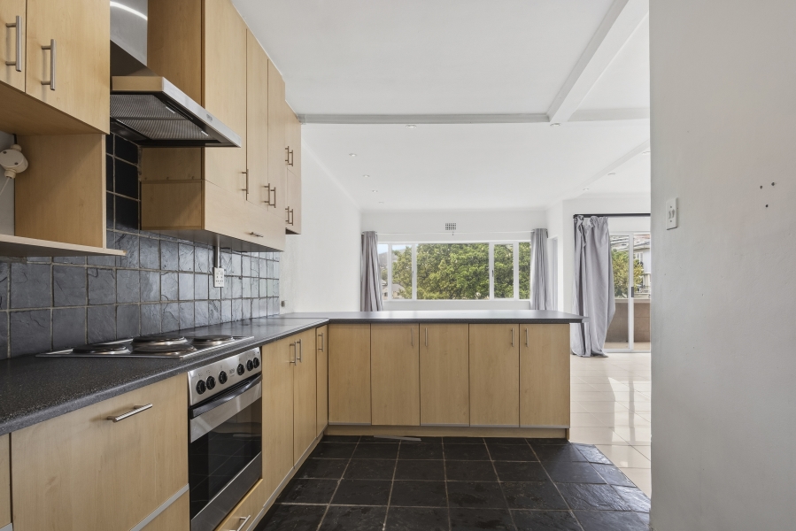 2 Bedroom Property for Sale in Oranjezicht Western Cape